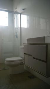 Ένα μπάνιο στο Rez Home Catas Altas