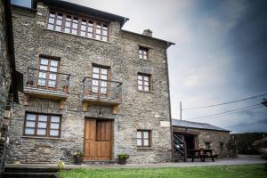 Gallery image of Apartamentos Rurales El Foro in Andés