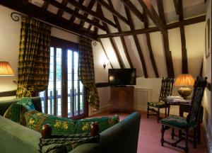 Et sittehjørne på Amberley Castle- A Relais & Chateaux Hotel