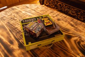 a box of candy on top of a table at El Paraje Cabaña 2 in San Andrés Paxtlán