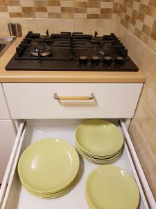 Kuchyňa alebo kuchynka v ubytovaní Apartament Na Wzgórzu