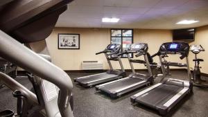 Gimnàs o zona de fitness de Best Western Plus New Ulm