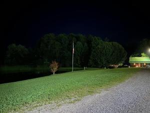 Gallery image of Laurel Lake Cabins in Corbin