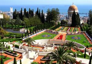 Een luchtfoto van Eshkol Housing Haifa -Executive Apartments