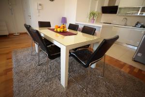 Kuchyň nebo kuchyňský kout v ubytování Base Bridge Apartment - Zadar City Centre - Free parking