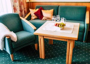 Posezení v ubytování Wellness- und Wohlfühlhotel Waldeck