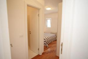Postel nebo postele na pokoji v ubytování Base Bridge Apartment - Zadar City Centre - Free parking