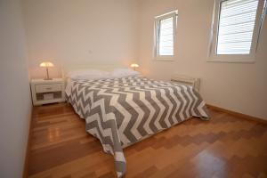 Postel nebo postele na pokoji v ubytování Base Bridge Apartment - Zadar City Centre - Free parking