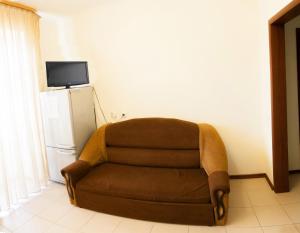 Un lugar para sentarse en 1-room Apartment in city Centre on Maksima Gorkogo street 83