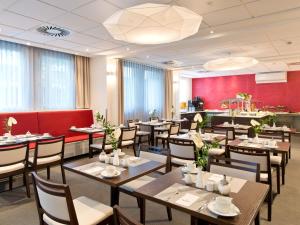 Restoran või mõni muu söögikoht majutusasutuses ACHAT Hotel Dresden Elbufer