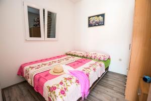 Posteľ alebo postele v izbe v ubytovaní Sunny Side Apartments