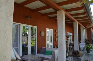 A balcony or terrace at Box58
