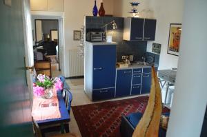 A kitchen or kitchenette at Box58