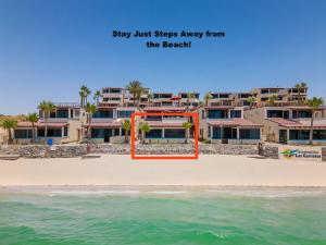 stay just steps away from the beach at Super Beachfront Condo Ground Level on Sandy Beach in Puerto Peñasco +42 photos