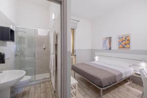 Kupaonica u objektu Affittacamere Limin - Smart Stay - Private Bathroom - near Malpensa , Milano , Rho Fiera