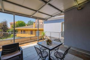 Balkon ili terasa u objektu Affittacamere Limin - Smart Stay - Private Bathroom - near Malpensa , Milano , Rho Fiera Još 8 fotografija
