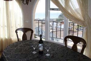 Zdjęcie z galerii obiektu Apartamentos El Tosal 47A w mieście Calpe