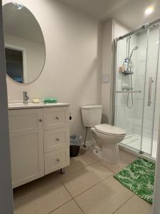 Gallery image of CleaFamily Friendly Suite in Brossard