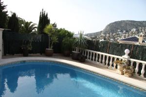 Zdjęcie z galerii obiektu Apartamentos El Tosal 47A w mieście Calpe