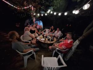 Gæster der bor på Tent Camping