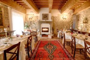 A seating area at B&B Puccini