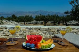 Mad i feriehuset eller i nærheden