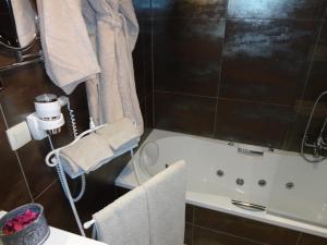 Un baño de Art Of Dreams Deluxe 4 stars