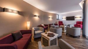 Posedenie v ubytovaní Eden Boutique Hotel