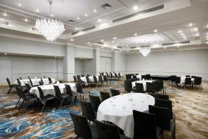 Бизнес-центр и/или конференц-зал в Leonardo Royal Hotel Brighton Waterfront
