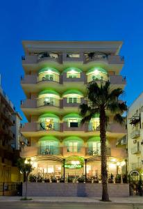The building in which az apartmanhoteleket is located
