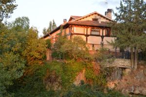 Budova, kde se the country house nachází