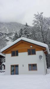 Apartment Obertraun during the winter