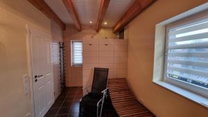 Gallery image of Ferienhaus-Sommerwind in Neßmersiel +26 photos