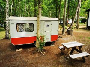 Zahrada ubytování KULT DDR Wohnwagen am Ostseestrand