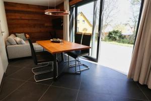 Ruang duduk di YouCube Beierfeld