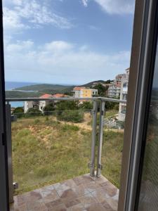 a view from the balcony of a apartment at Sunshine view in Seoca