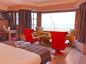 Postel nebo postele na pokoji v ubytování Hotel Villa Escale