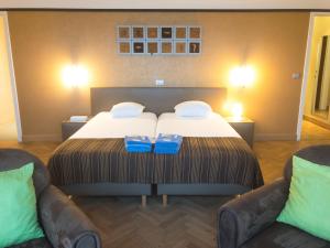 Postel nebo postele na pokoji v ubytování Hotel Villa Escale