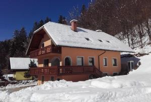 Foto da galeria de Apartma Smole em Kranjska Gora