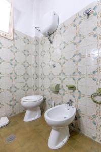 Vonios kambarys apgyvendinimo įstaigoje Villino Carolina