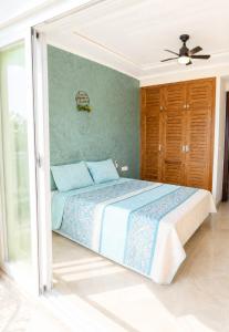 a bedroom with a large bed in a room at appartement in Oujda +38 photos