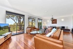 Televisor o centre d'entreteniment de Villa 3br Tranquility Villa located within Cypress Lakes Resort