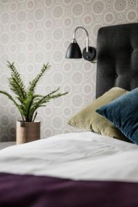 Voodi või voodid majutusasutuse Hotell Falköping, Sure Hotel Collection by Best Western toas