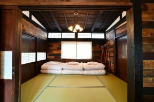 a room with a large room with a room with a room at Cominka - Vacation STAY 30137v in Chino