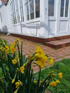 Gallery image of Circa 1860 @ Woodend in Woodend +13 photos
