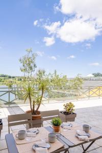 Gallery image of OPO Douro River I in Valbom