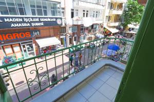 an overhead view of a city street with a balcony at Doruk Pansiyon in Amasra