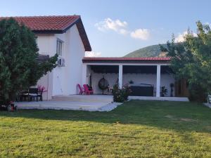 Gallery image of Tenevi house 