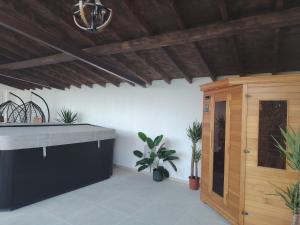 Gallery image of Tenevi house 