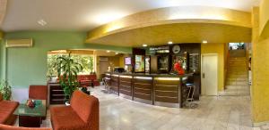 Лоби или рецепция в Family Hotel Gabrovo